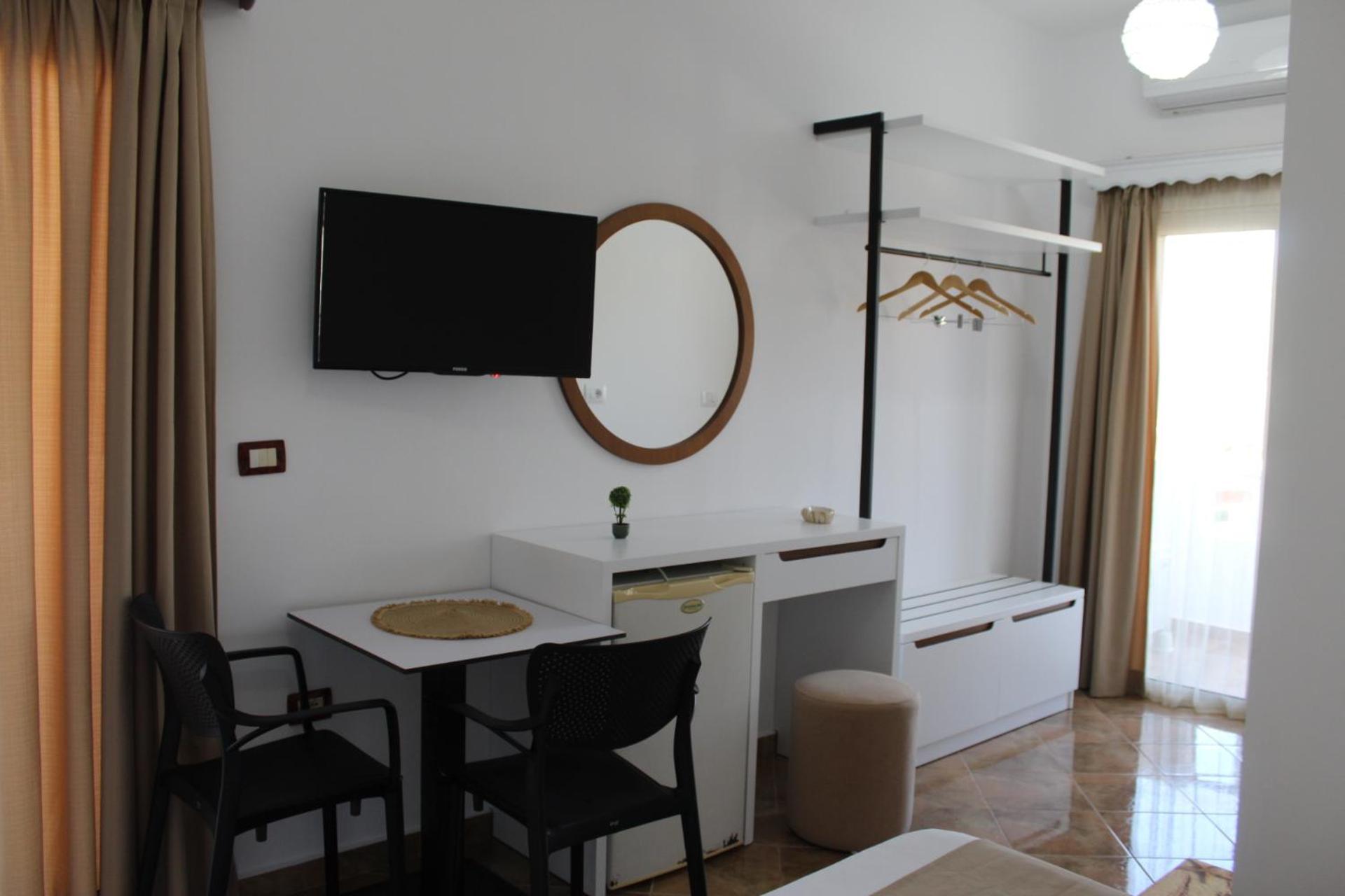 Seli'S Villa Ksamil Bagian luar foto