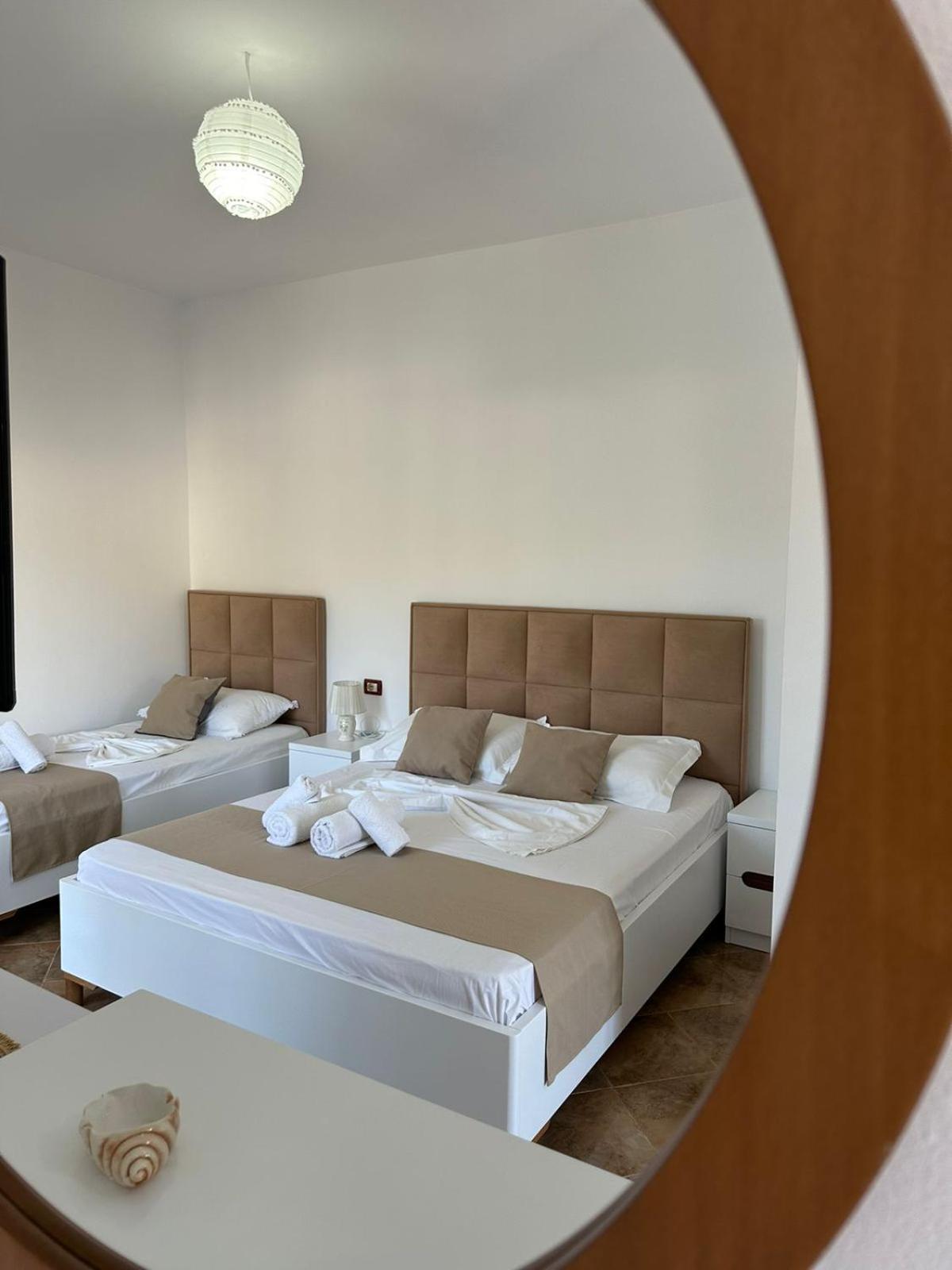 Seli'S Villa Ksamil Bagian luar foto