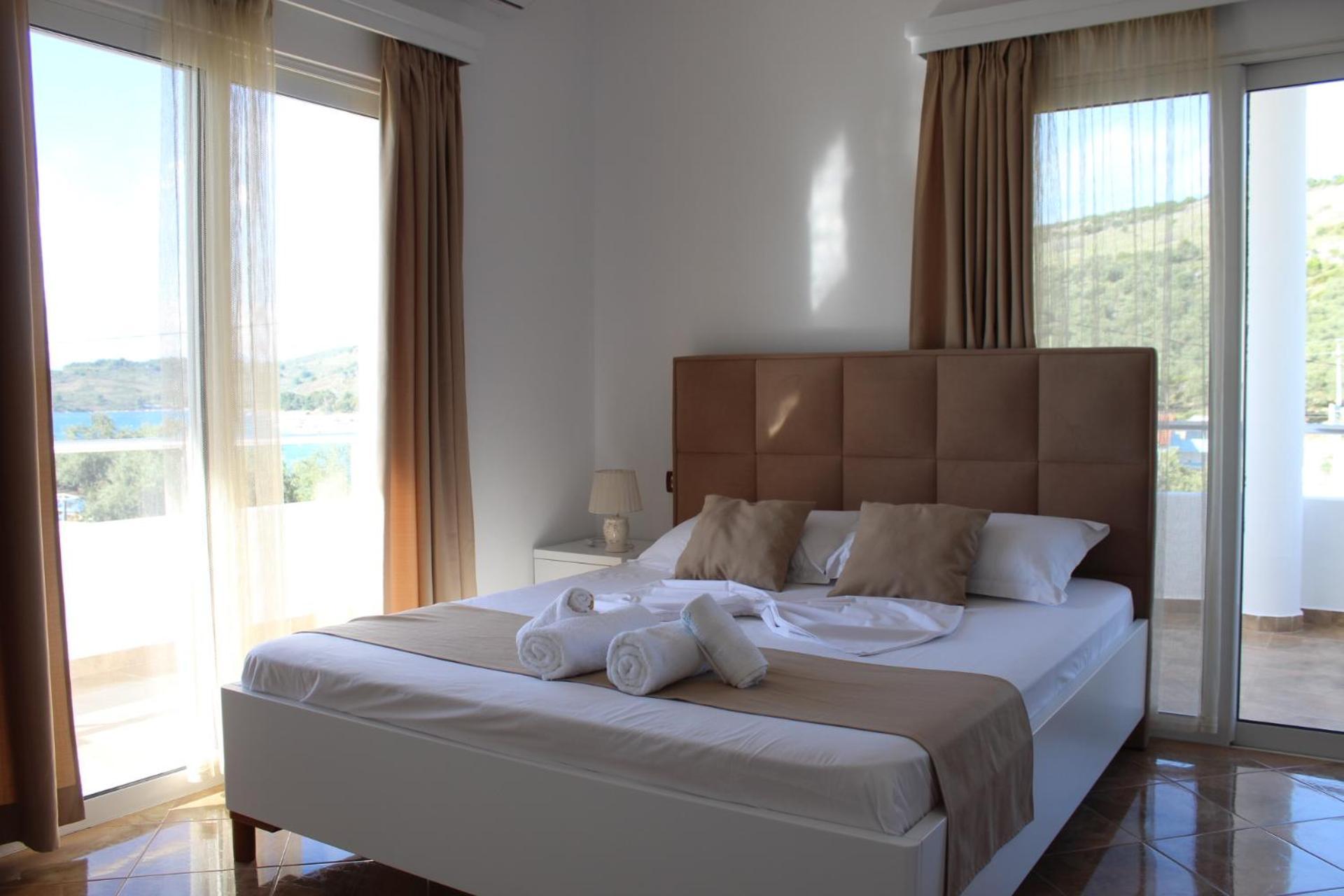 Seli'S Villa Ksamil Bagian luar foto